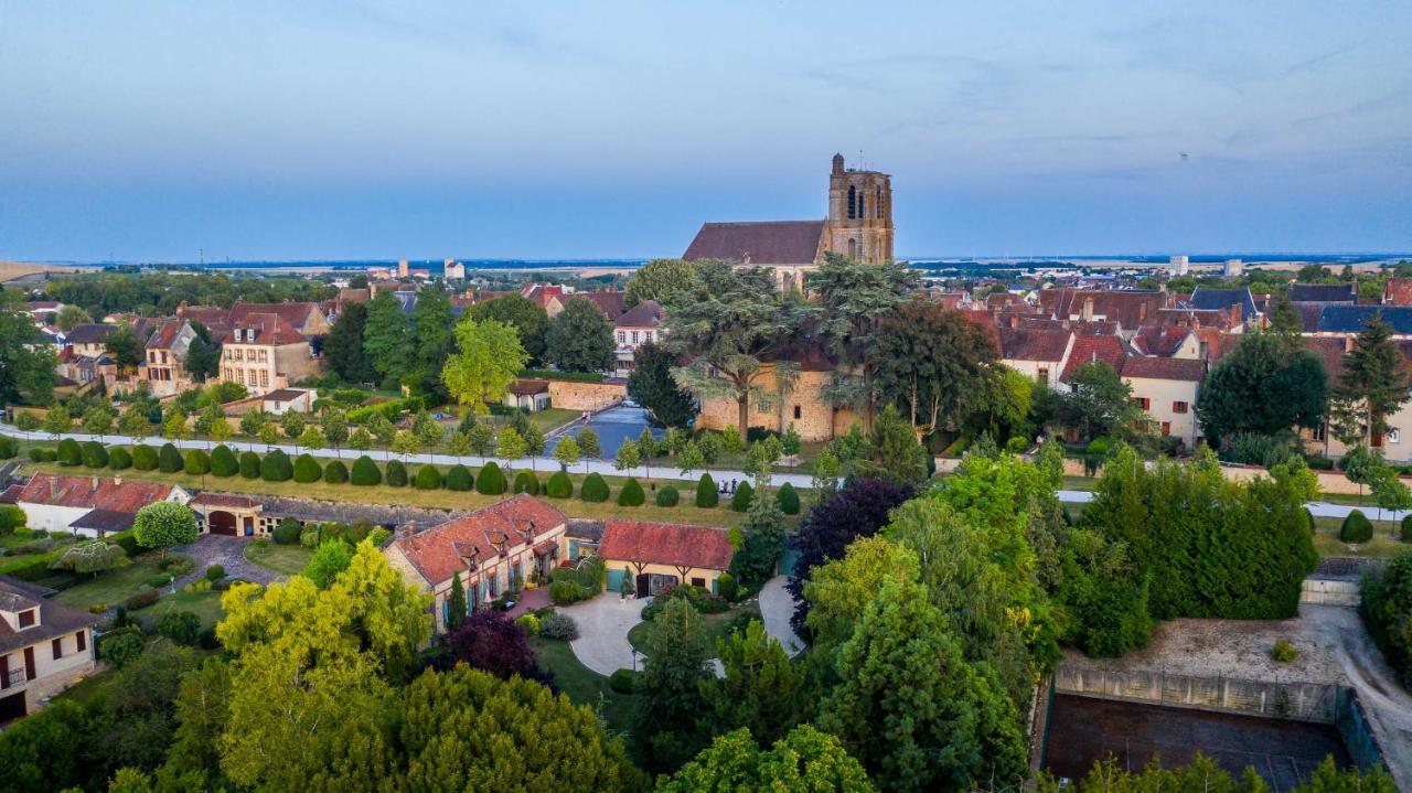 Le Clos Des Cordeliers Bed & Breakfast